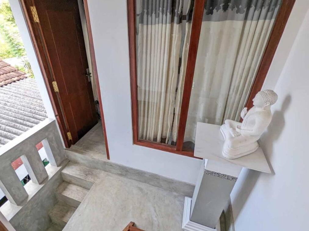 Villa Wismar Hikkaduwa Buitenkant foto